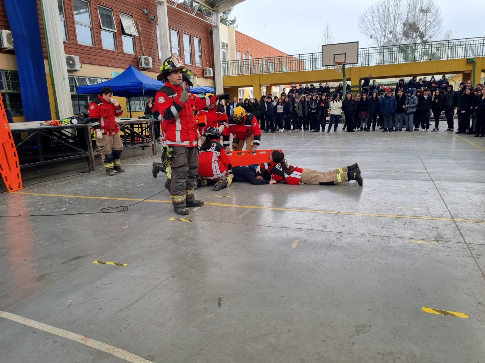 Semana de Seguridad Escolar en Liceo Bicentenario Guillermo Marín Larraín