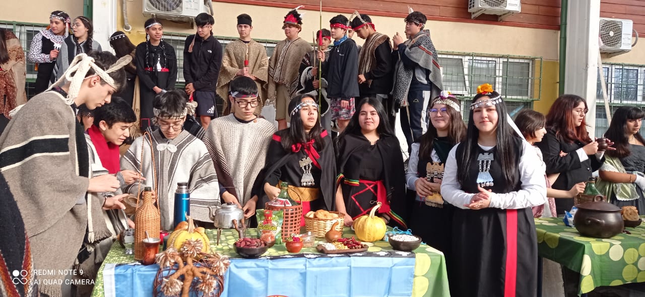 Conmemoración del Día de los Patrimonios Nacionales en Liceo Bicentenario Guillermo Marín Larraín