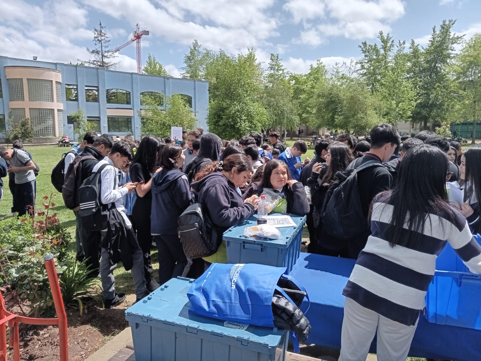 Estudiantes de Tercero Medio Visitaron la Universidad Católica Del Maule